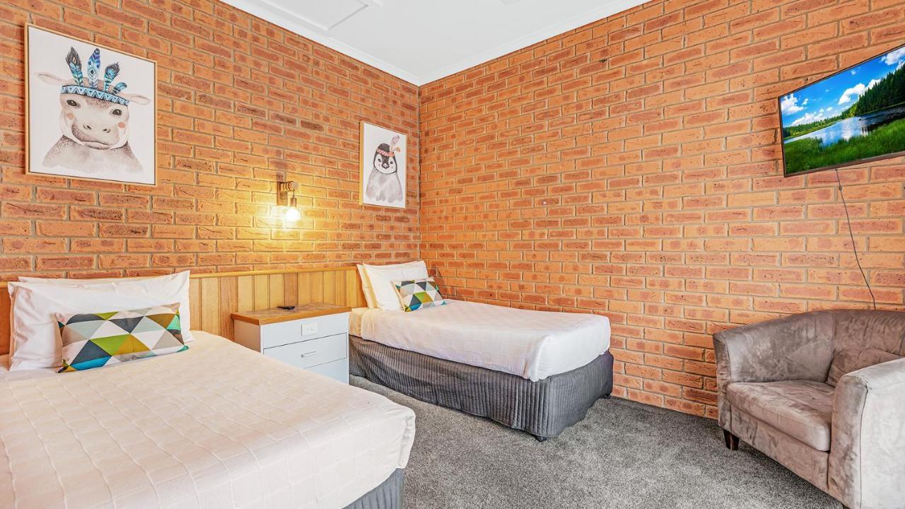 Golden River Motor Inn Moama Eksteriør billede