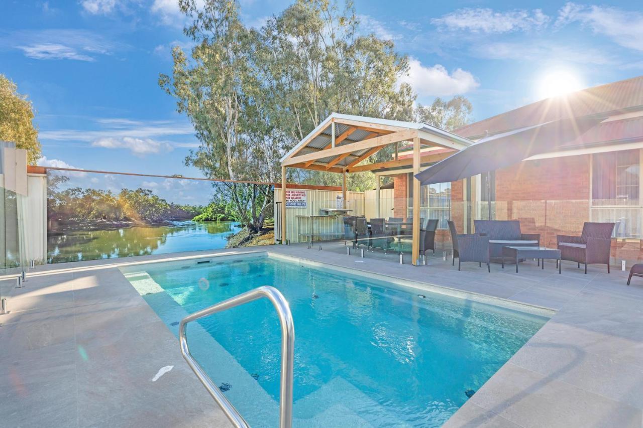 Golden River Motor Inn Moama Eksteriør billede