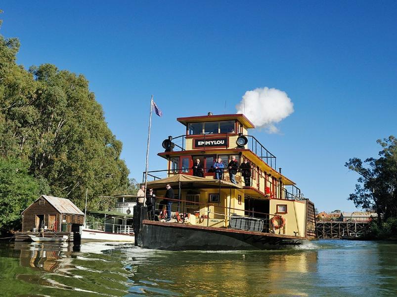 Golden River Motor Inn Moama Eksteriør billede