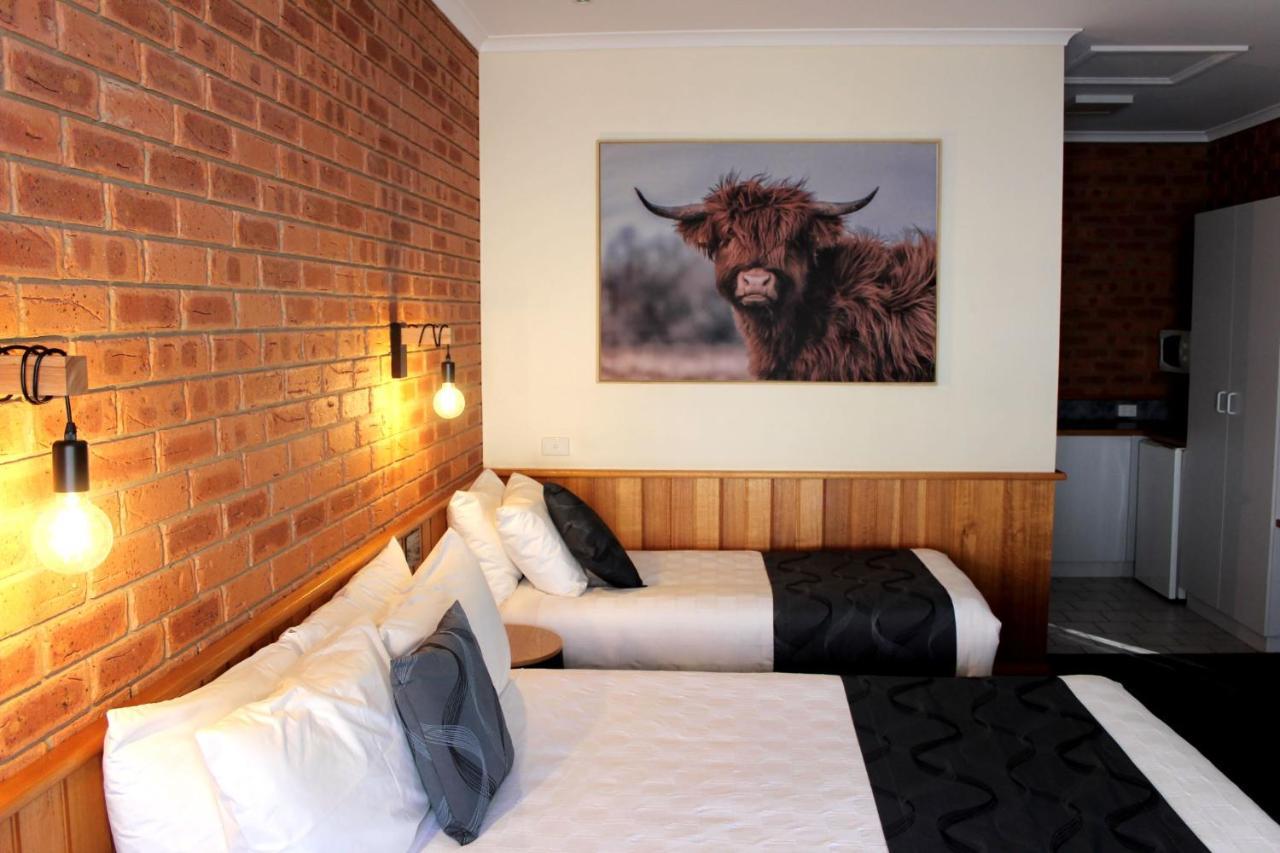 Golden River Motor Inn Moama Eksteriør billede