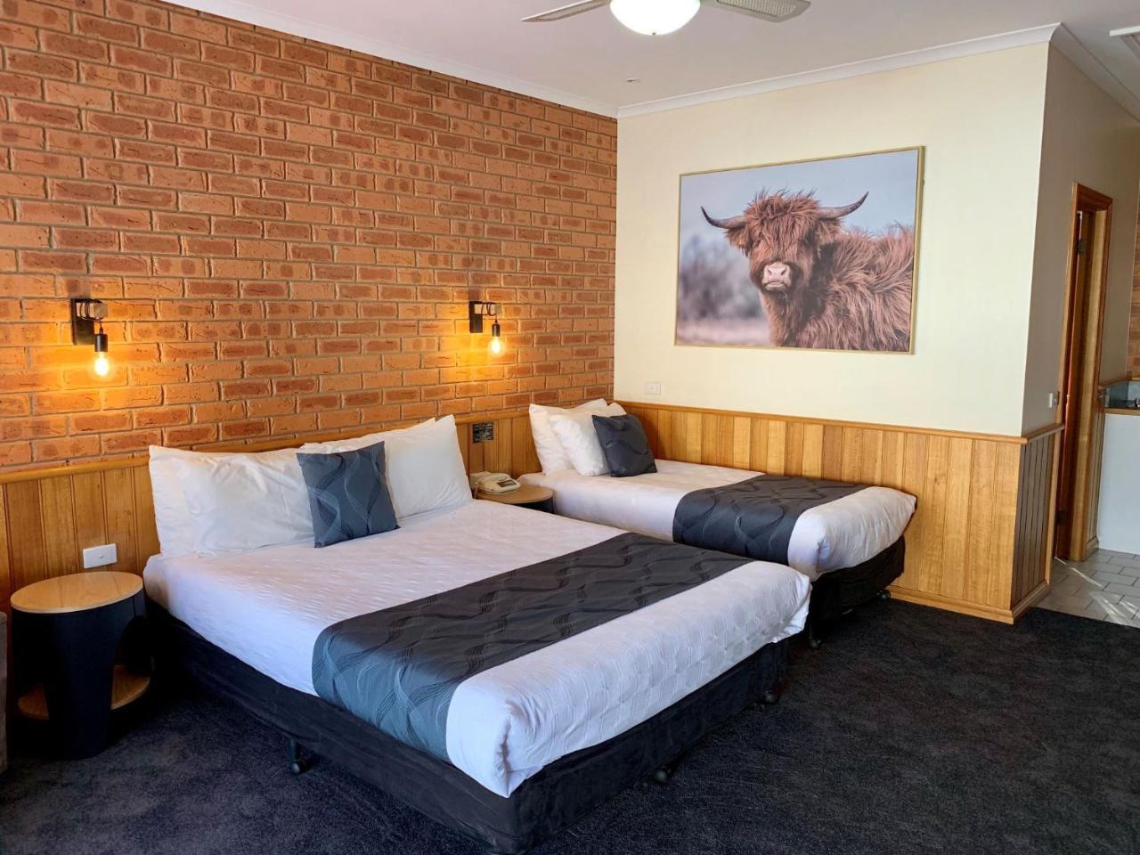 Golden River Motor Inn Moama Eksteriør billede
